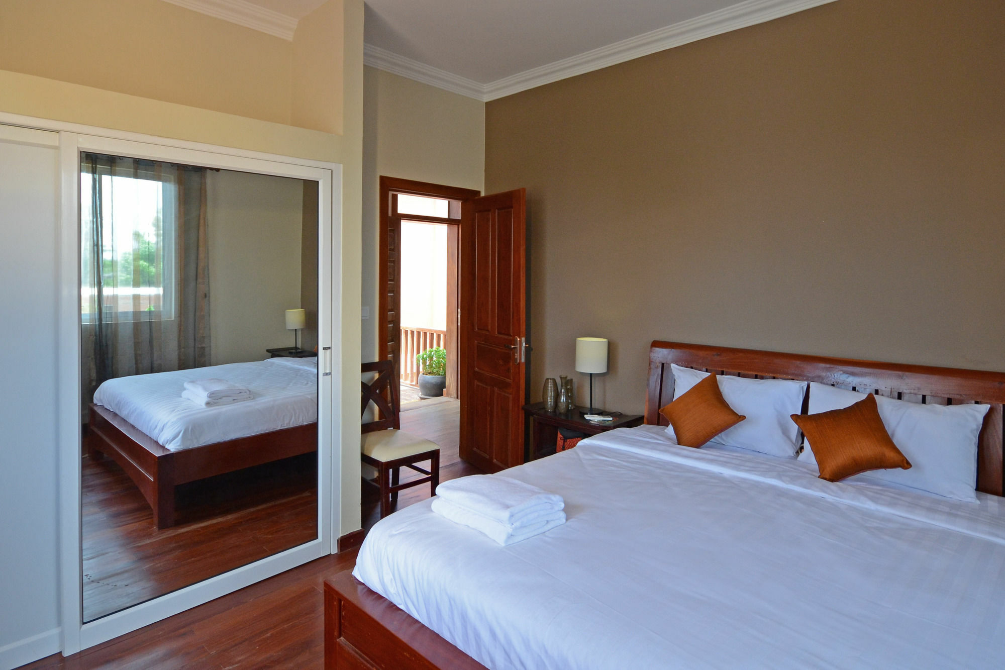 Les Residences Yen Dy Angkor Siem Reap Exterior foto